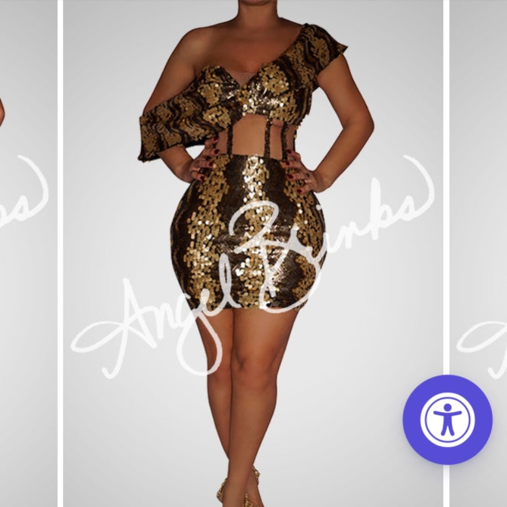 Angel brinks dress. fits S/M.